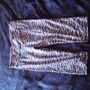 Fabletics Capri Leggings